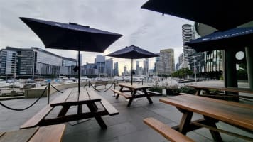 Cafe / Restaurant @ Docklands Waterfront