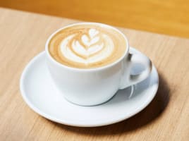 Thriving Bayside Café – Strong Profits, Day Trade Only, Prime Location