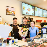 Anne's Pantry Bakery Cafe - Local Favourite - Prime Location