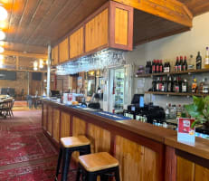 FREEHOLD PASSIVE INVESTMENT - Five Flags Hotel, Campbells Creek VIC - 1P0554