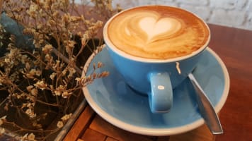 Thriving & Consistent Cafe in Fantastic N.O.R. Location
