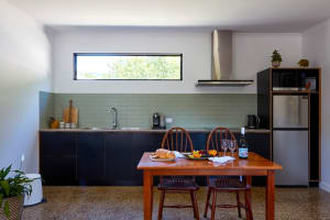 FREEHOLD GOING CONCERN - Goldfield Riverside Apartments, Bright VIC - 1P0625