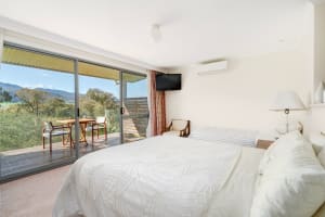 Queen's Cottage, Khancoban – Where the Murray & Snowy Mountains Lifestyle Meet