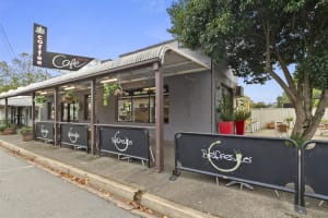 Successful, long-standing (40+ years in business) cafe for sale
