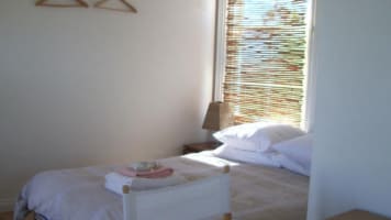 Historic Coastal Gem – Rodondo Accommodation, Port Albert