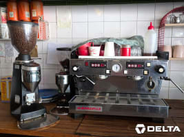 [ABS-100] LE CAFE FLO French cuisine Coffee shop in Thornbury for sale