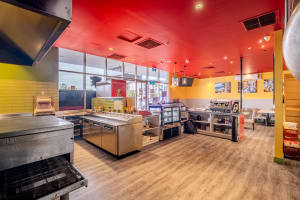 High-Traffic Shopping Centre Pizzeria – Strong Sales, Fully Fitted Out