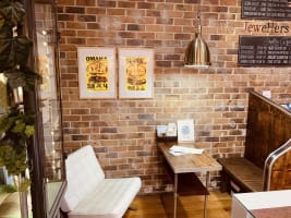 The Jewellers Workshop is positioned right in the heart of Byron Bay