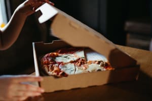 Popular Pizza & Pasta Takeaway – Strong $12K–$14K Weekly Takings – P/W rent $1,126 [2609112]
