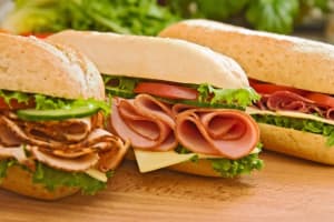 Takeaway Sandwich Shop Connected to Busy Train Station [2508121]