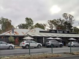 Iconic Freehold Going Concern Café & Wine Bar– A Landmark Lifestyle Opportunity Near Bendigo