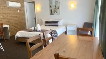 UNDER OFFER - Albury City Motel