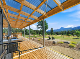 LUXURY TOURISM RETREAT & LIFESTYLE PROPERTY | APPROVED EXPANSION | TASMANIA