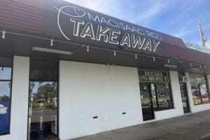 LEASEHOLD - MacIsaac Road Takeaway, Mooroopna VIC - 1P0611