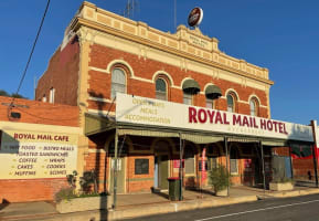 Royal Mail Hotel - A Great Local with Accommodation