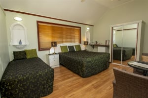 Profitable Seaside Bed & Breakfast Freehold Investment in Redcliffe