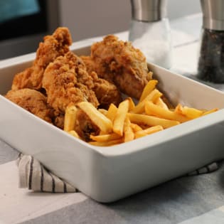 CHICKEN SHOP & TAKEAWAY