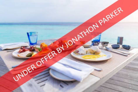 UNDER OFFER - WATERFRONT INSTITUTION LICENSED CAFÉ