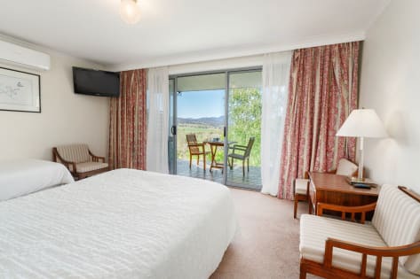 Queen's Cottage, Khancoban – Where the Murray & Snowy Mountains Lifestyle Meet