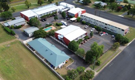 EXPRESSION OF INTEREST. Freehold or Leasehold Motel for Sale in Capella (Capella Coach Inn)