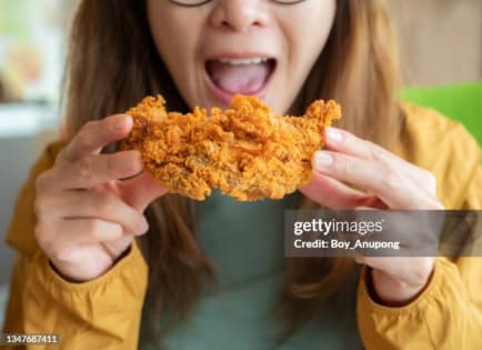 Fried Chicken Shop – Brisbane Southside. Part of Fuel Major Station. Fully Set Up – No Goodwill t...