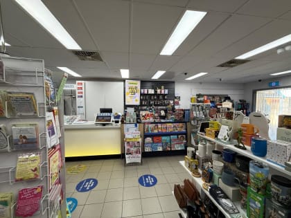 Well-maintained family news/lotto – easily run by a single person