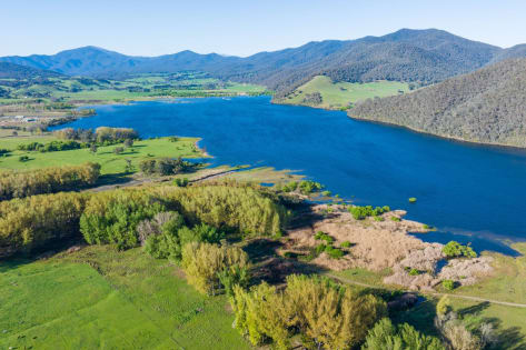 Queen's Cottage, Khancoban – Where the Murray & Snowy Mountains Lifestyle Meet