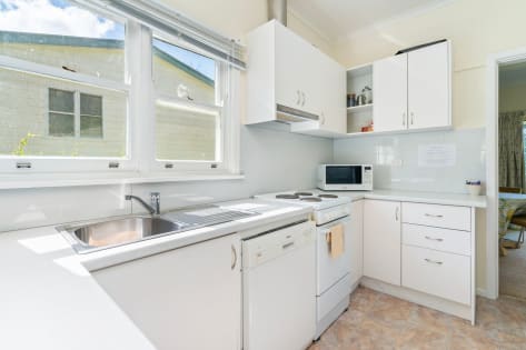 Queen's Cottage, Khancoban – Where the Murray & Snowy Mountains Lifestyle Meet