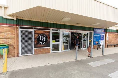 Profitable Bakery + Freehold  / Prime Sea Change Location!