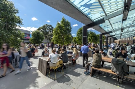 CAFÉ /RESTAURANT – SPECTACULAR VENUE, TAKING $75,000PW.  COST $3M TO BUILD