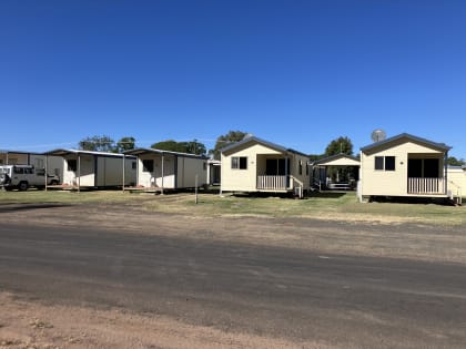 ICONIC WESTERN QLD HOTEL/MOTEL/CARAVAN PARK OPPORTUNITY - 2798MF