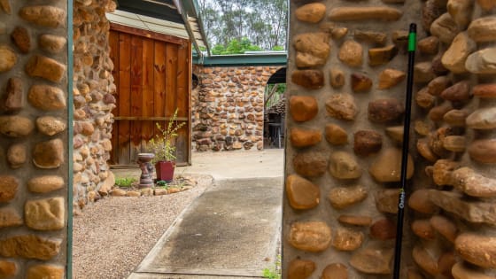 Sapphire Caravan & Cabin Park - Established Park in a Renowned Outback Tourism Region