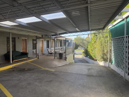 Mid NSW Coastal City - Freehold Motel and Workers’ Hostel - Renovation Dream - 1950MF