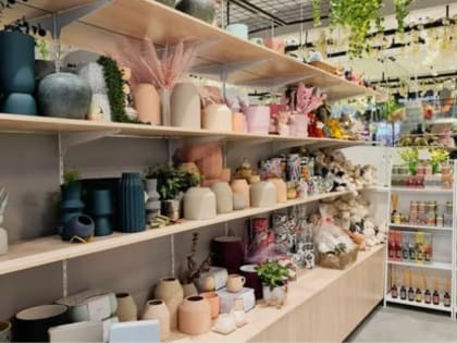 Giftwares & Florist Business