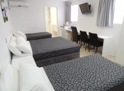 Freehold or Leasehold Motel for Sale in Gladstone