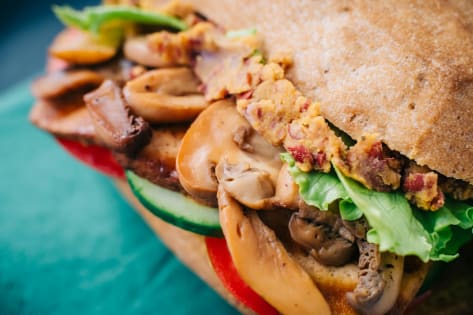 Cool and Clicky Sandwich Bar and Cafe – Prime Brunswick Street Fitzroy Location.