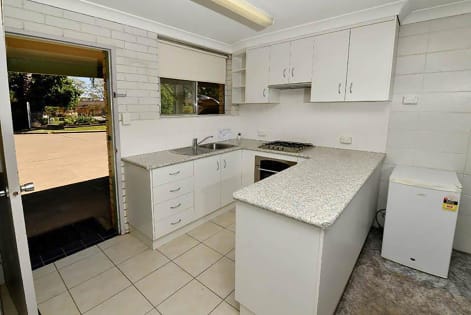 EXCEPTIONAL RARE OPPORTUNITY, 74-ROOM LEASEHOLD MOTEL, WESTERN NSW - 893ML