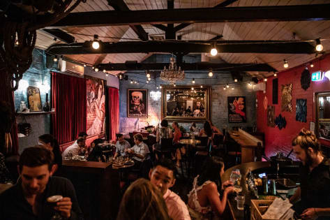 ​MYRTLE WINE BAR & MURMUR PIANO BAR