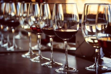 STUNNING TAVERN / BOTTLESHOP NEAR CBD OF PERTH