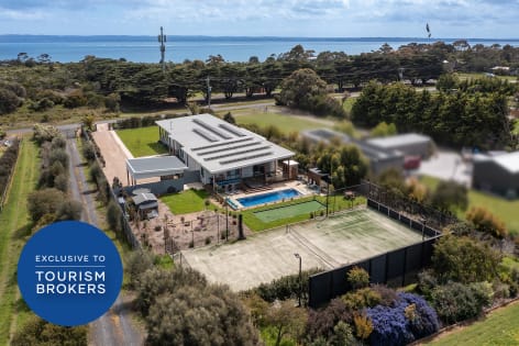 PURE LUXURY ON THE ISLAND - 2906MF