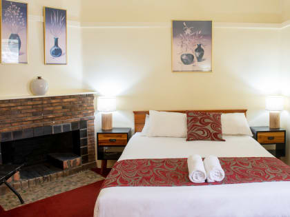 REDUCED, OWERS WANT IT SOLD, ALL OFFERS PRESENTED - 2908MF