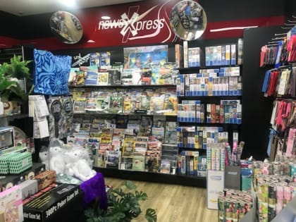 PREMIUM GLADSTONE SHOPPING CENTRE NEWS/TATTS AGENCY BUSINESS FOR SALE