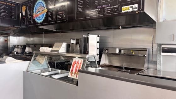 Open to all offers! Must sell busy fish & chips shop in Somerville [2509142]