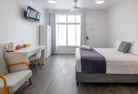 Freehold or Leasehold Motel for Sale in Proserpine QLD.
