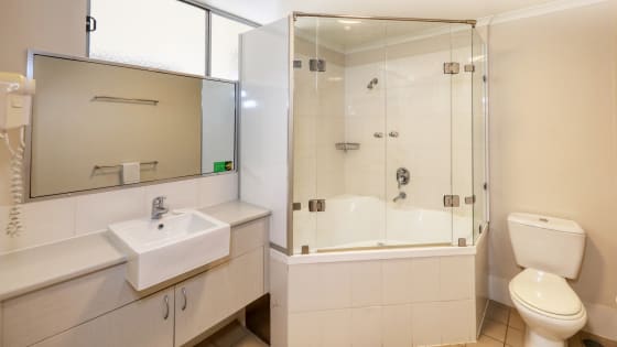 EXPRESSION OF INTEREST. Freehold or Leasehold Motel for Sale in Capella (Capella Coach Inn)