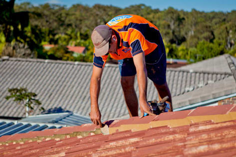 Amazing Earning Potential in Roof Cleaning and Painting