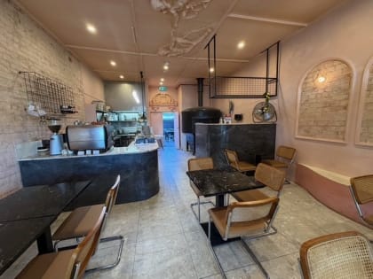 LICENCED PIZZERIA OPPORTUNITY NEAR CITY STH SUB $69,000 + GST