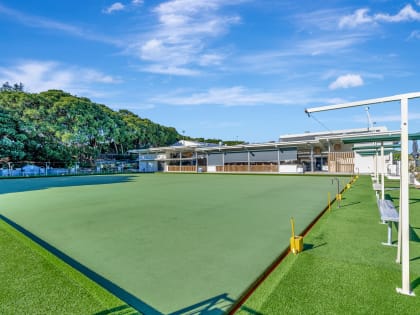 Beachside Accommodation Complex | Six Apartments | Development Potential (STCA) - 2904MF