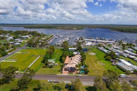 Waterfront Lifestyle Opportunity in the Heart of Tin Can Bay - ID 8405
