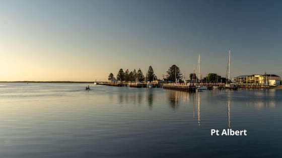 Historic Coastal Gem – Rodondo Accommodation, Port Albert